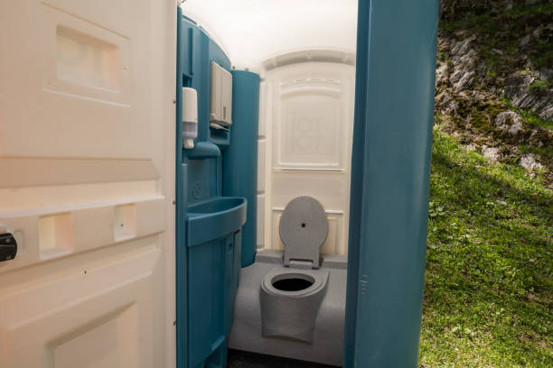 Best Affordable porta potty rental  in Strathmore, CA