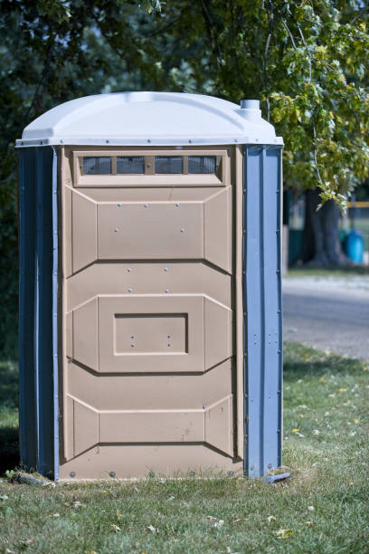Porta potty services near me in Strathmore, CA