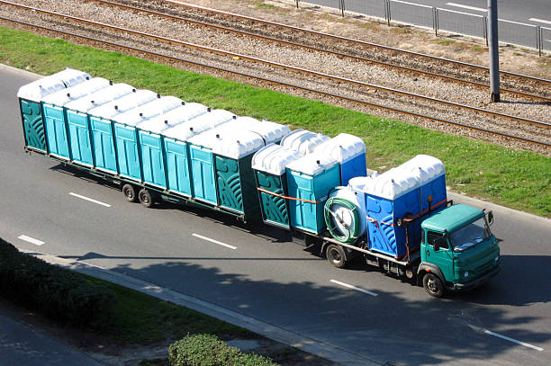 Best Portable toilet rental cost  in Strathmore, CA